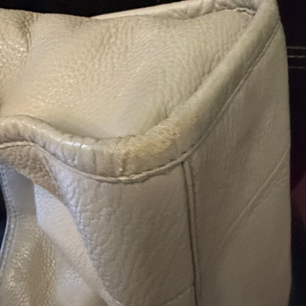 Tory Burch height 5”